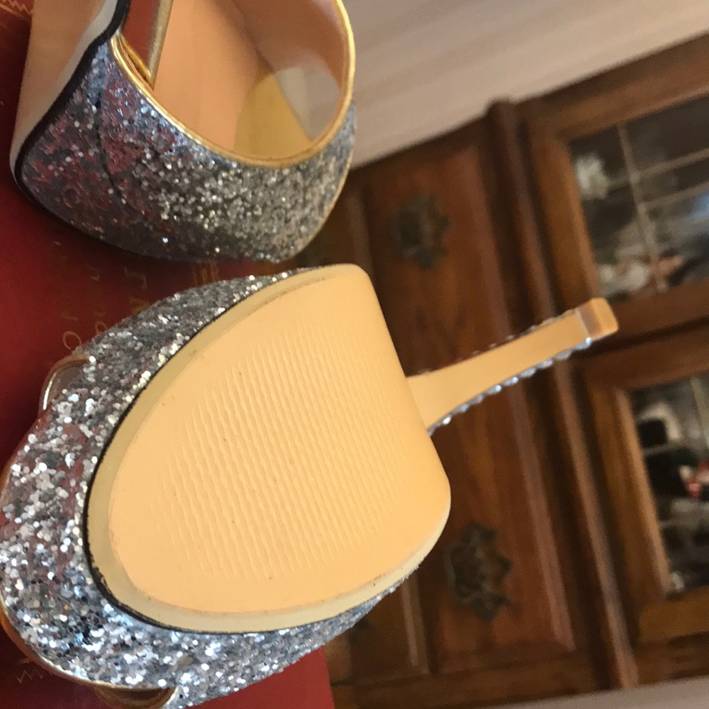 NWOT glitter & rhinestone sandals - Picture 4 of 6